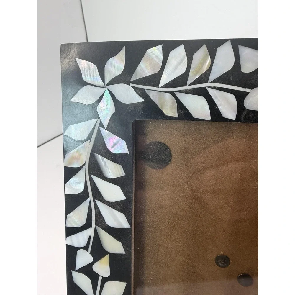 Picture Photo Frame Easel Back Mother Of Pearl Leaf Floral Design Home Decor 5x7
